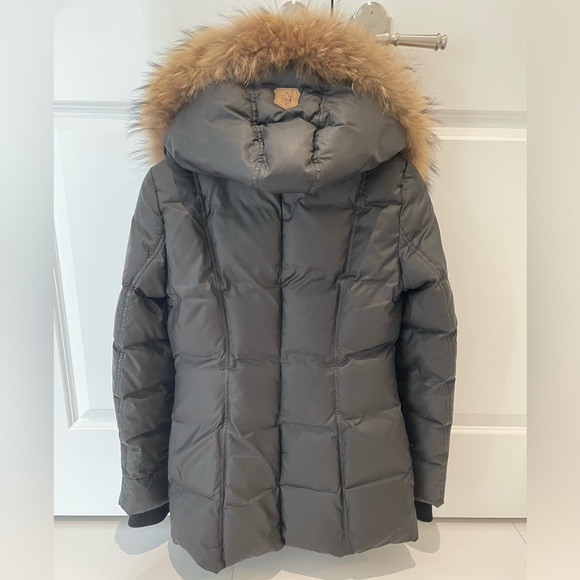 Mackage Down-filled coat with fur trimmed hood - size small - Picture 10 of 10